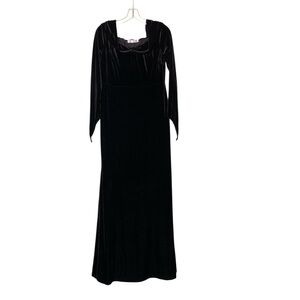 🌵GIKING Solid Black Crushed Velour Velvet Gothic Victorian Low Shoulder Dress🌵